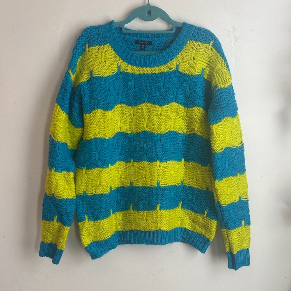 Timing | Oversized Crochet Stitch  Blue & Yellow Knit Sz S